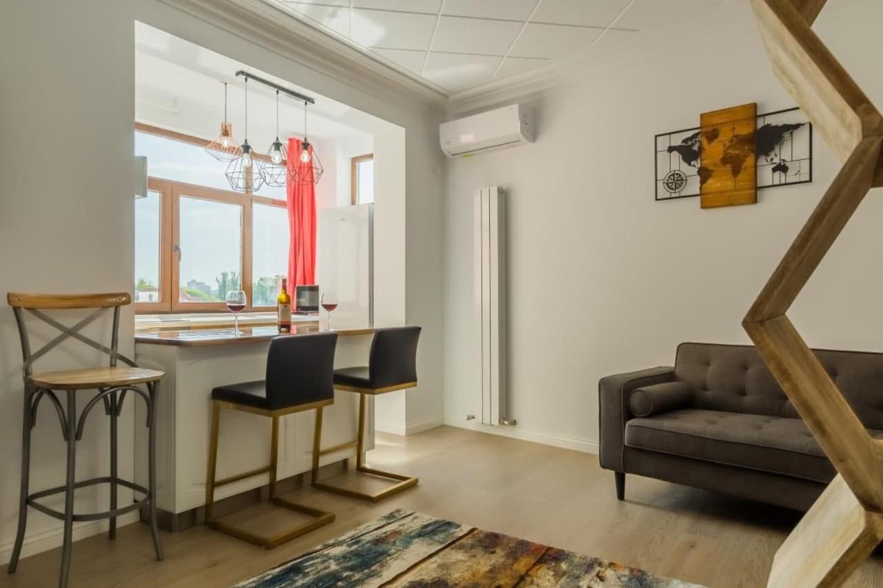 Inova Central Apartment Bukarest Kültér fotó