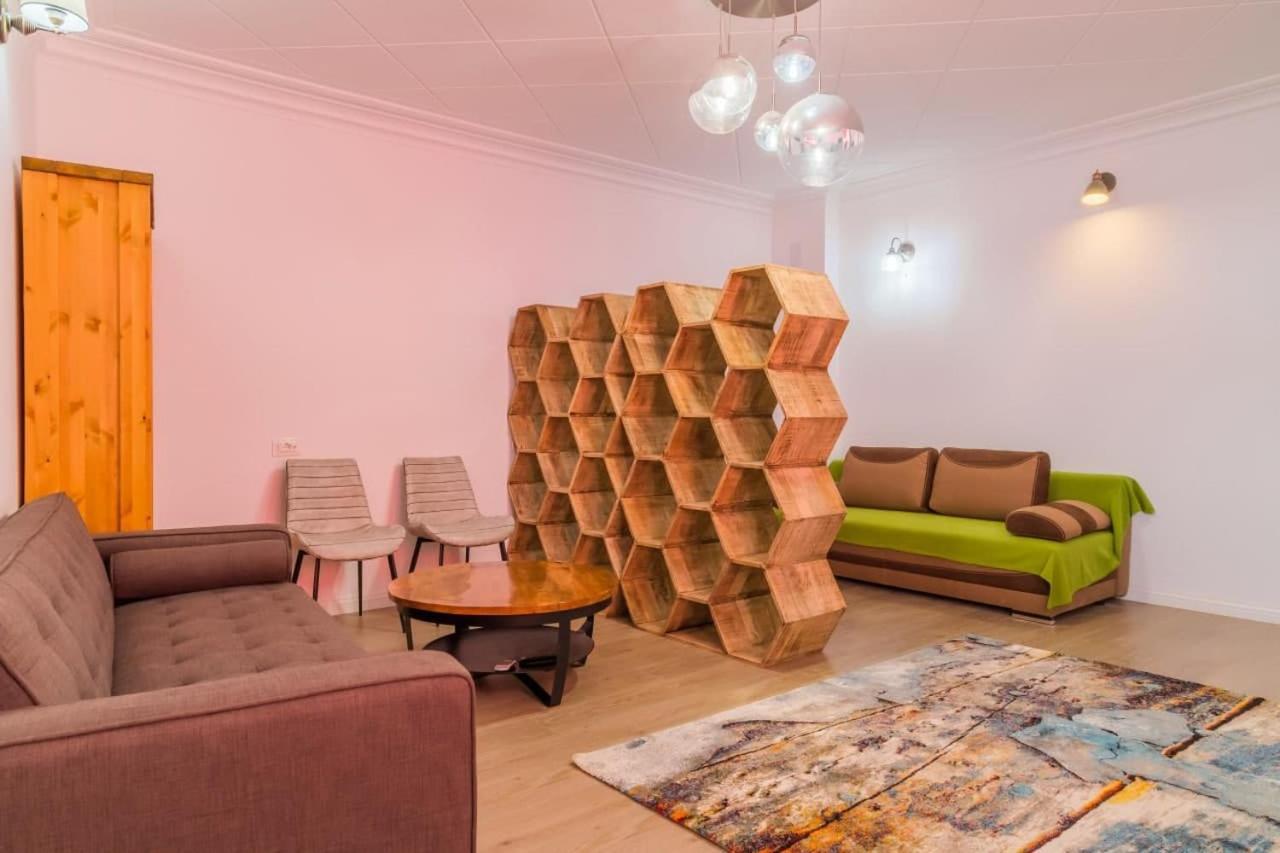 Inova Central Apartment Bukarest Kültér fotó