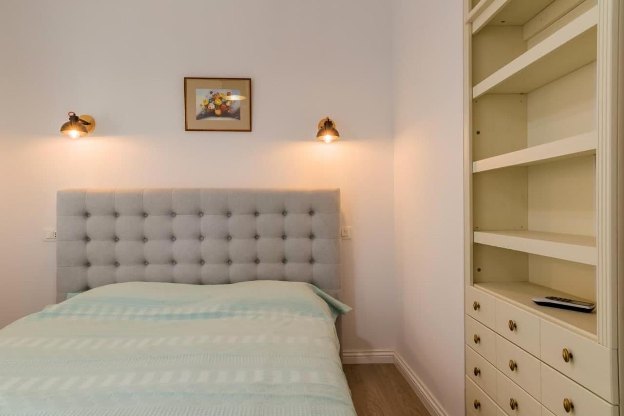Inova Central Apartment Bukarest Kültér fotó